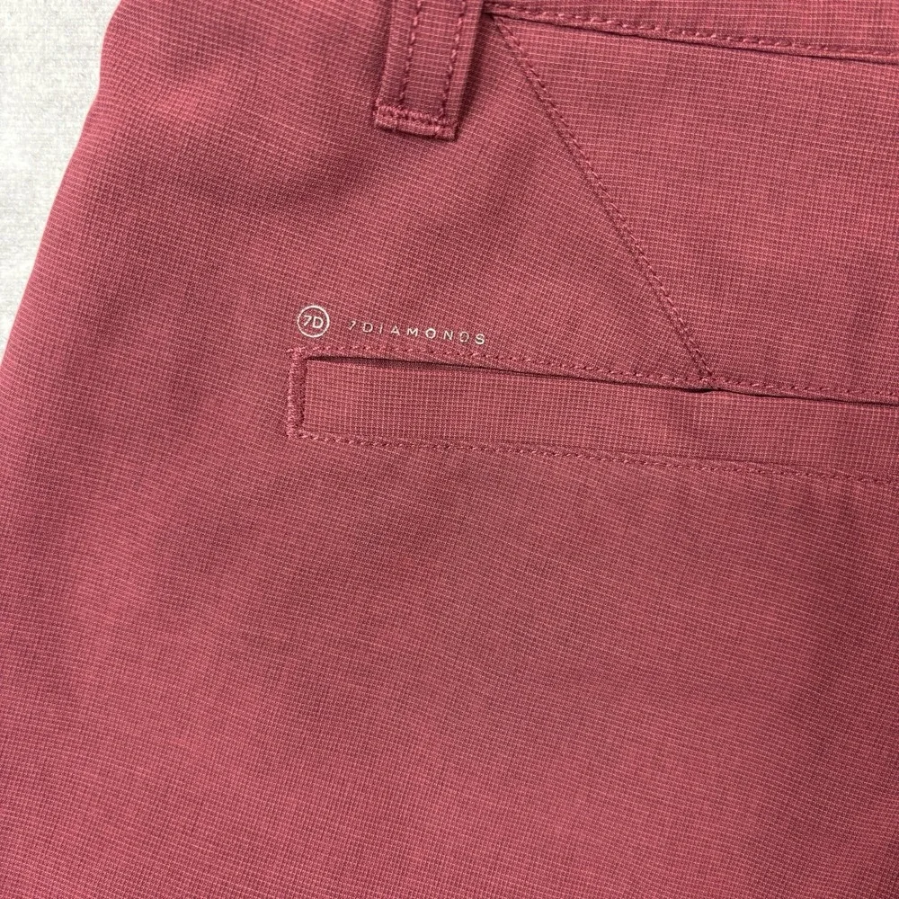 7 Diamonds Shorts Mens 30 Purple Performance Momentum Stretch Lightweight Preppy